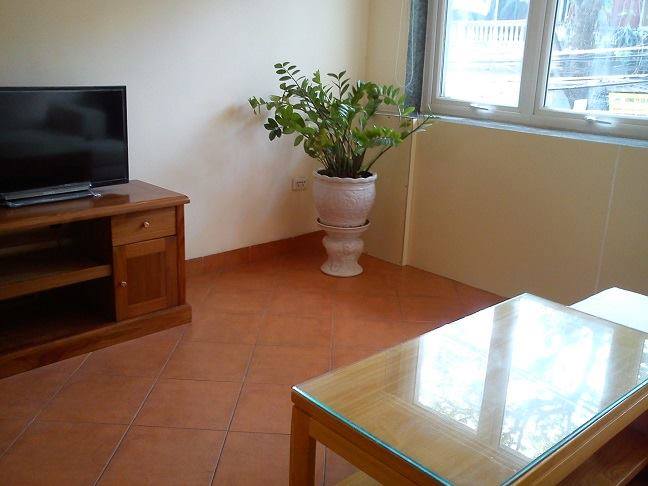 Spacious serviced apartment in Hai Ba Trung district 6