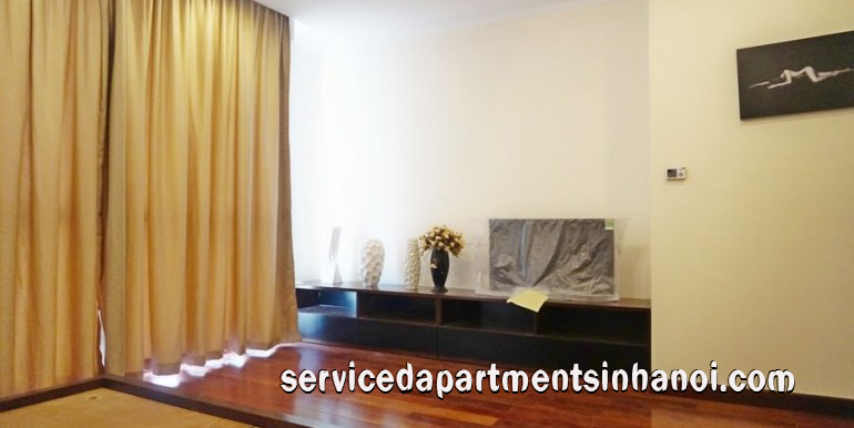 Spacious Three bedroom Apartment for rent in R5 Building, Royal CIty 3