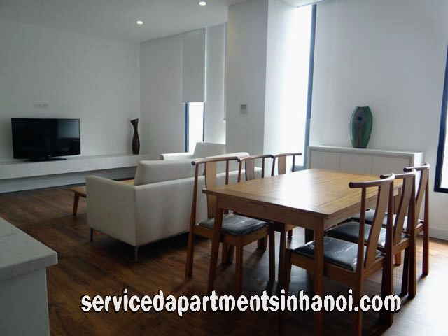 Spacious Three Bedroom Apartment in Dong Da, close to Thong Nhat Park 1