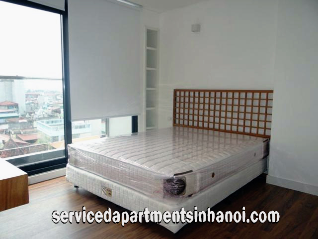 Spacious Three Bedroom Apartment in Dong Da, close to Thong Nhat Park 10