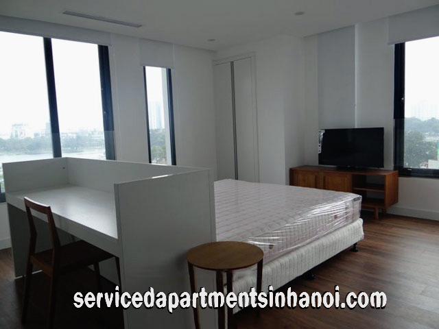Spacious Three Bedroom Apartment in Dong Da, close to Thong Nhat Park 12