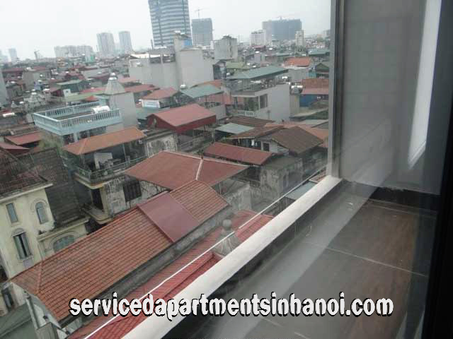 Spacious Three Bedroom Apartment in Dong Da, close to Thong Nhat Park 3