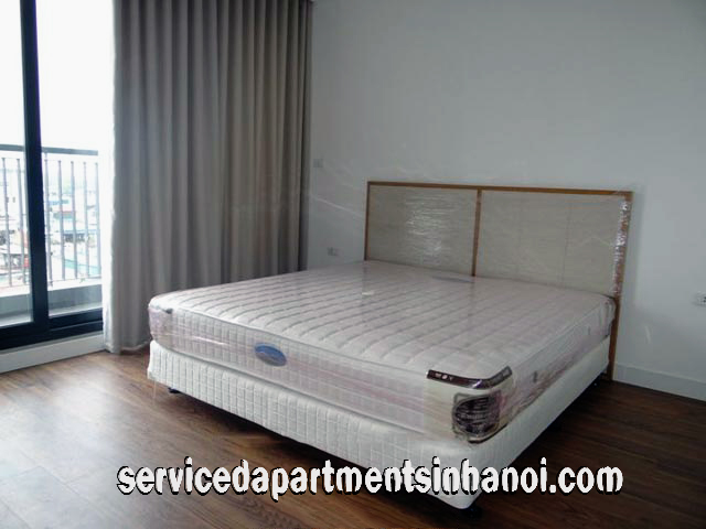 Spacious Three Bedroom Apartment in Dong Da, close to Thong Nhat Park 9