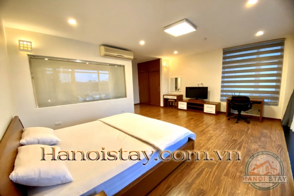 Spacious Three Bedroom Apartment Rental In Quang An Str, Tay Ho, Panorama Lake View 6