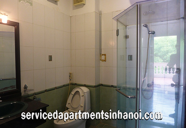 Spacious Three bedroom House for rent in Dang Thai Mai, Tay Ho, Car Access & Lakeview 10