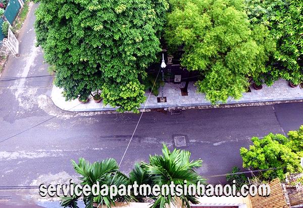 Spacious Three bedroom House for rent in Dang Thai Mai, Tay Ho, Car Access & Lakeview 2