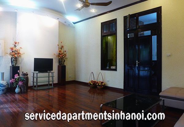 Spacious Three bedroom House for rent in Dang Thai Mai, Tay Ho, Car Access & Lakeview 5