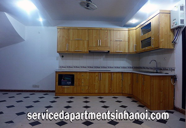 Spacious Three bedroom House for rent in Dang Thai Mai, Tay Ho, Car Access & Lakeview 7