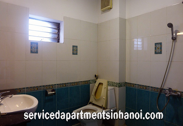 Spacious Three bedroom House for rent in Dang Thai Mai, Tay Ho, Car Access & Lakeview 15