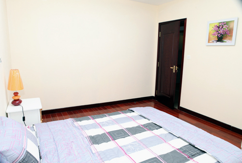Spacious Two bedroom apartment for rent in R2, Vinhomes Royal City 6