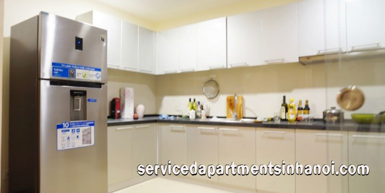 Spacious Two Bedroom Apartment Rental in R1 Building, Vinhomes Royal City 3