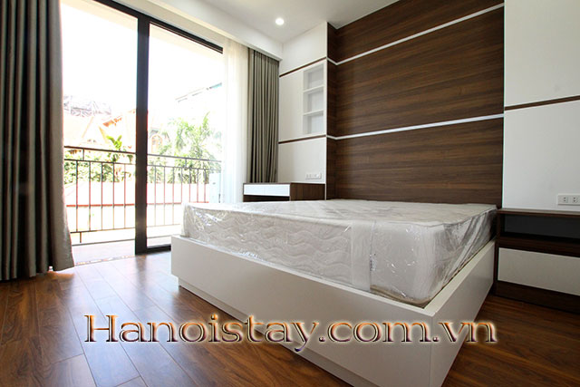 Spacious Two Bedroom Apartment Rental in Xuan Dieu str, Tay Ho 6