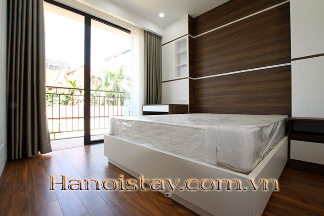 Spacious Two Bedroom Apartment Rental in Xuan Dieu str, Tay Ho 7