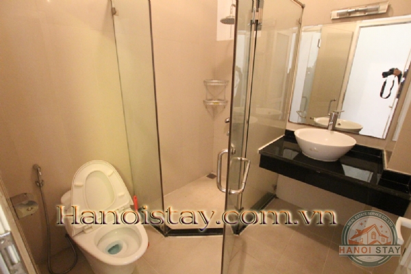 Spacious Two Bedroom Property For rent in Tu Hoa street, Tay Ho, Affordable Price 5