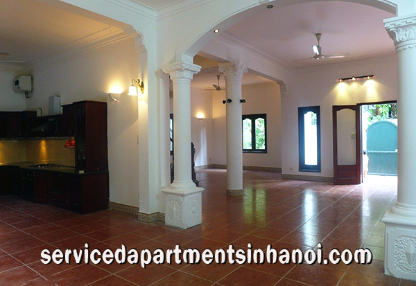 Spacious Villa for rent in To Ngoc Van street, Tay Ho Big Courtyard 4