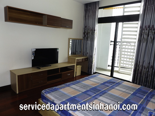 Specially Designed Three bedroom Apartment in R5 building, Royal City Vinhomes 8