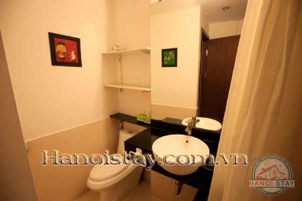 *Spectacular Lake View Property Rental in Pham Huy Thong street, Ba Dinh, Near Lotte Center* 7