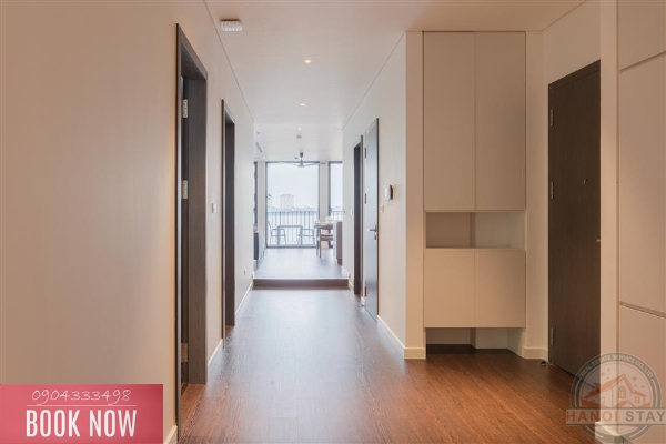Spectacular Lakeview 04 Bedroom Apartment in Quang Khanh, Tay Ho 25