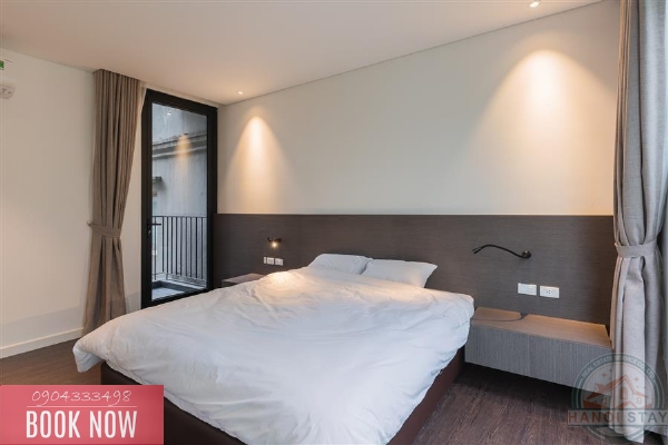 Spectacular Lakeview 04 Bedroom Apartment in Quang Khanh, Tay Ho 29