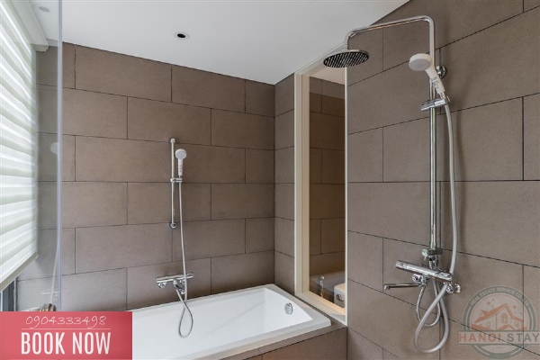 Spectacular Lakeview 04 Bedroom Apartment in Quang Khanh, Tay Ho 34