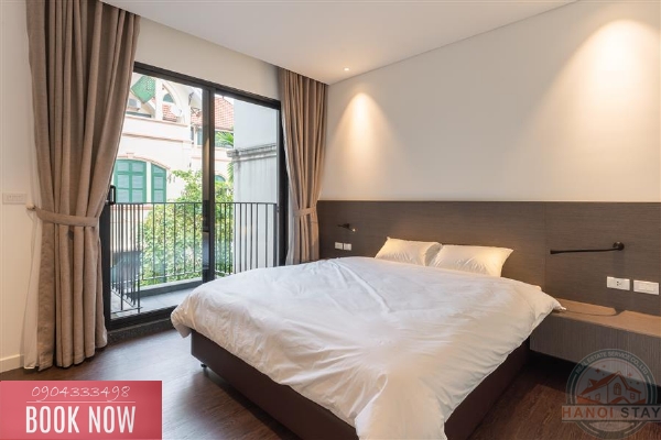 Spectacular Lakeview 04 Bedroom Apartment in Quang Khanh, Tay Ho 38
