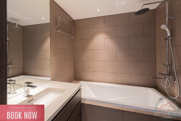 Spectacular Lakeview 04 Bedroom Apartment in Quang Khanh, Tay Ho 41