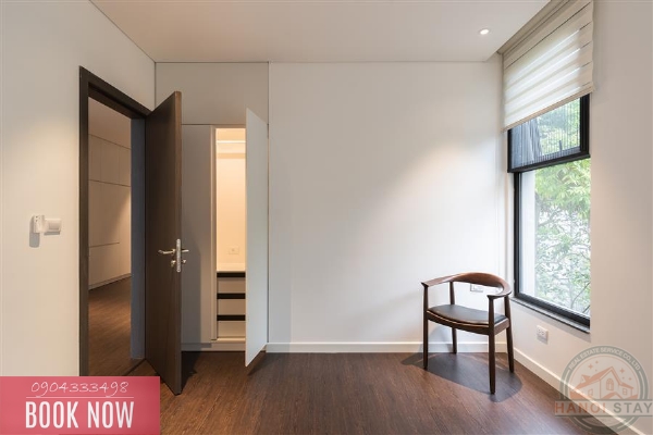 Spectacular Lakeview 04 Bedroom Apartment in Quang Khanh, Tay Ho 45
