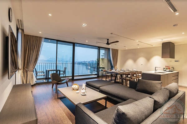 Spectacular Lakeview 04 Bedroom Apartment 5