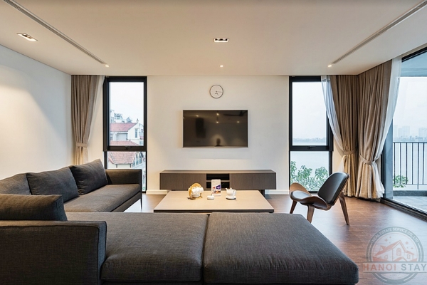 Spectacular Lakeview 04 Bedroom Apartment 26