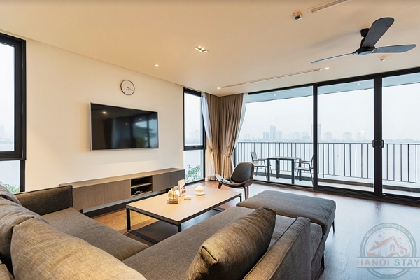 Spectacular Lakeview 04 Bedroom Apartment 28