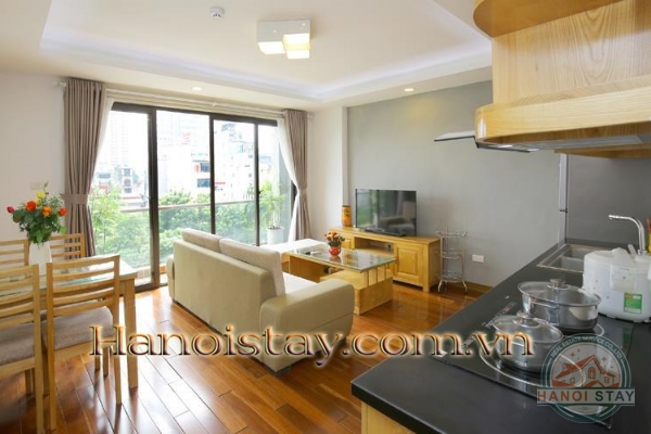 *Spectacular One Bedroom Apartment Rental in Truc Bach Area, Ba Dinh* 2