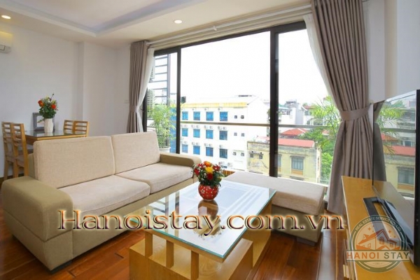 *Spectacular One Bedroom Apartment Rental in Truc Bach Area, Ba Dinh* 7