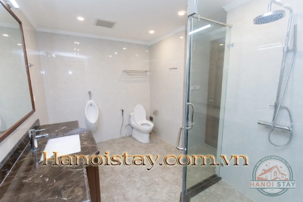 *Spectacular One Bedroom Serviced Apartment Rental in Tran Quoc Toan Str, Hoan Kiem* 3