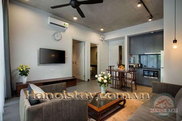 *Spectacular One Bedroom Serviced Apartment Rental in Tu Hoa Area, Tay Ho District* 6
