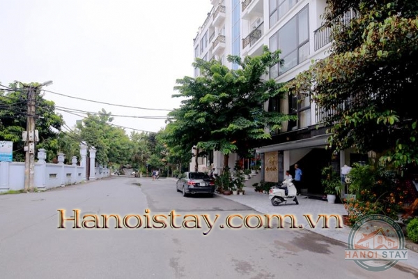 *Spectacular Open View Three Bedroom Apartment Rental in To ngoc Van street, Tay Ho* 3