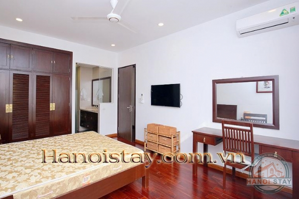 *Spectacular Open View Three Bedroom Apartment Rental in To ngoc Van street, Tay Ho* 16
