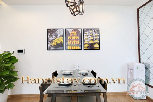 *Spectacular Two Bedroom Apartment for rent in M1 Building, Vinhomes Metropolis Lieu giai* 16