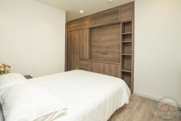 Spectacular View 2BR Apartment for Rent Near Truc Bach, Hanoi 18