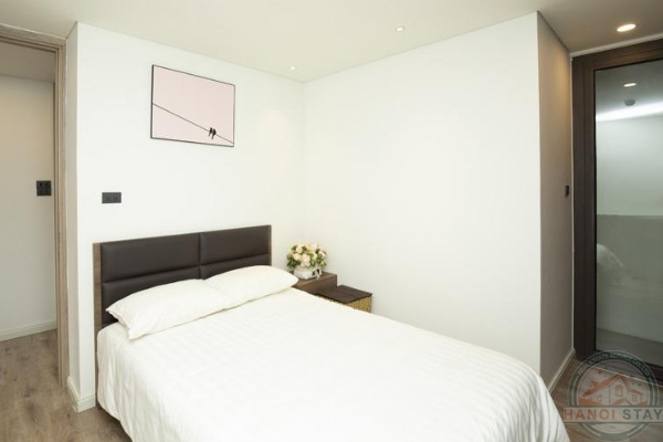 Spectacular View 2BR Apartment for Rent Near Truc Bach, Hanoi 19