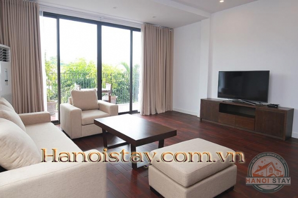 Spectacular View Three Bedroom Apartment Rental in Xom Chua, Tay Ho 4