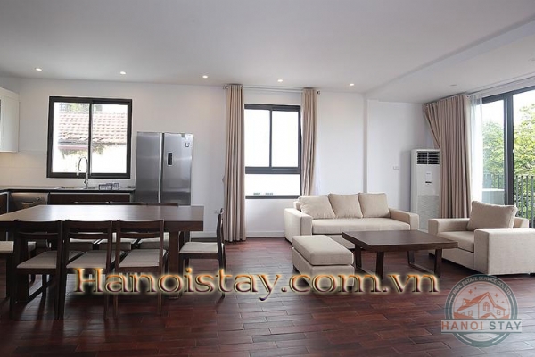 Spectacular View Three Bedroom Apartment Rental in Xom Chua, Tay Ho 10