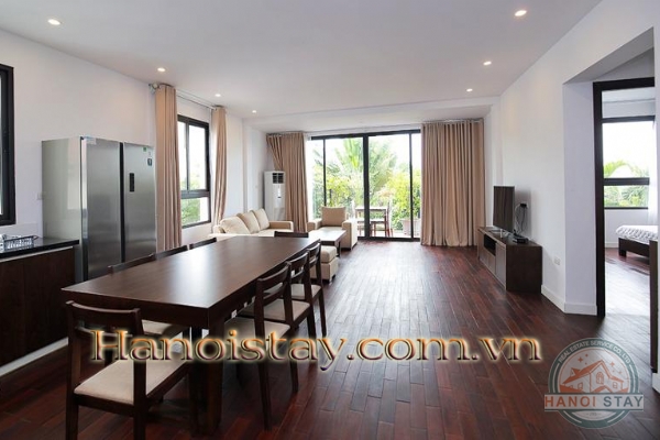 Spectacular View Three Bedroom Apartment Rental in Xom Chua, Tay Ho 11