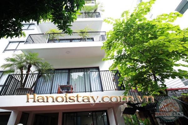 Spectacular View Three Bedroom Apartment Rental in Xom Chua, Tay Ho 17