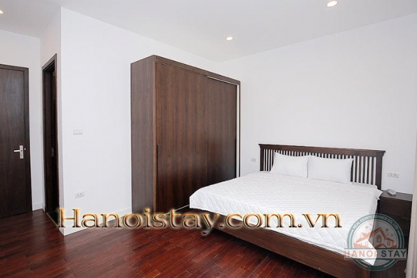 Spectacular View Three Bedroom Apartment Rental in Xom Chua, Tay Ho 18