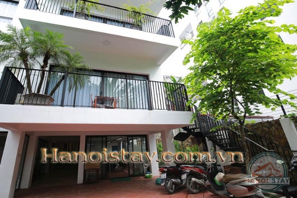 Spectacular View Three Bedroom Apartment Rental in Xom Chua, Tay Ho 19