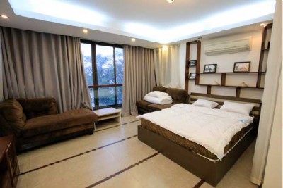 SPLENDID LAKEFRONT APARTMENT in TAY HO District, Urban HANOI