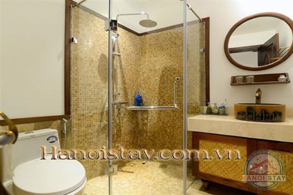 *Stay cool in this peaceful stylish Serviced apartment in Yen Phu Village, Tay Ho, Steps to the Lake* 1