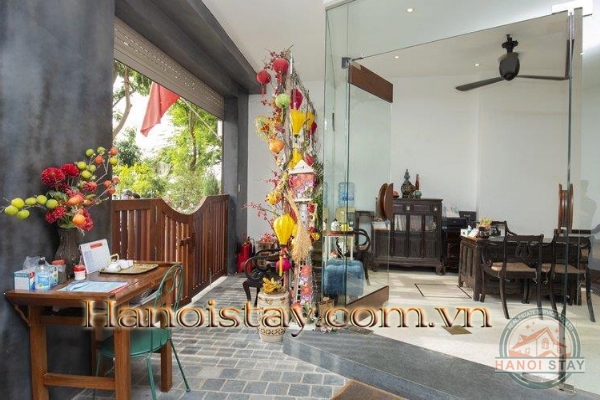 *Stay cool in this peaceful stylish Serviced apartment in Yen Phu Village, Tay Ho, Steps to the Lake* 4