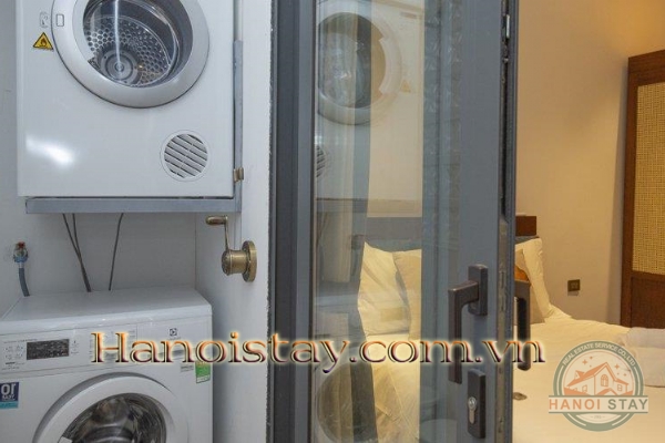 *Stay cool in this peaceful stylish Serviced apartment in Yen Phu Village, Tay Ho, Steps to the Lake* 11