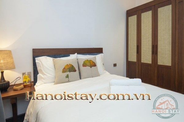 *Stay cool in this peaceful stylish Serviced apartment in Yen Phu Village, Tay Ho, Steps to the Lake* 12